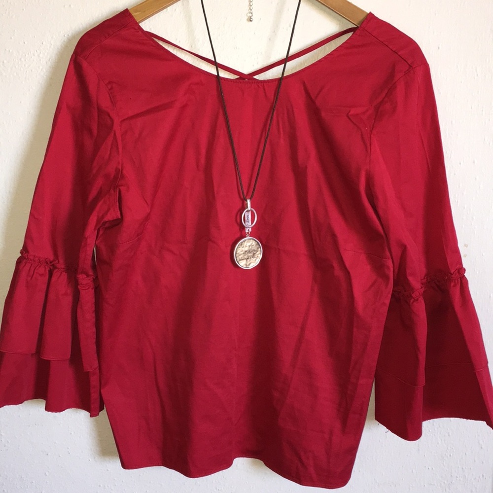 Jane & Delancey Red ruffle sleeve top